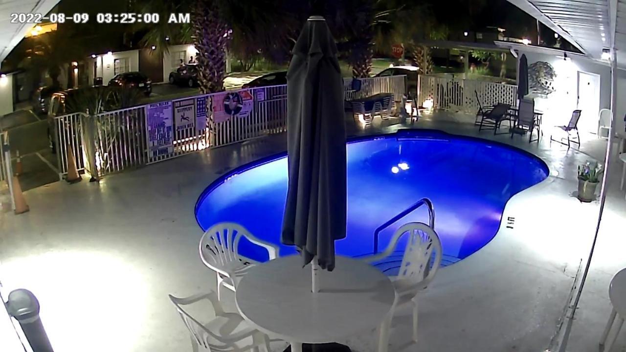 Tropical Sky Ranch Motel Clearwater Beach Exterior foto